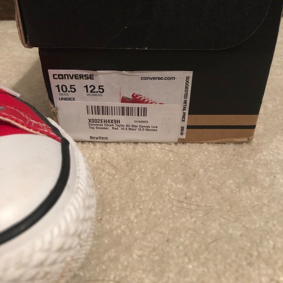 Converse - Picture 2 of 2